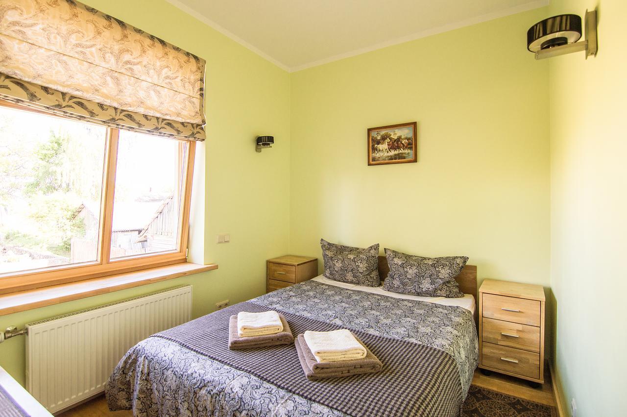 Helmi Hotel Ainazi Bagian luar foto